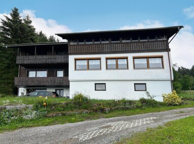 Einfamilienhaus zum Kauf 279.000 € 7,5 Zimmer 250 m² 4.553 m² Grundstück Sackenried Bad Kötzting 93444