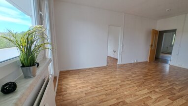 Wohnung zur Miete 285 € 2 Zimmer 57 m² 3. Geschoss Stadtbadstr. 34 Thalheim/Erzgebirge 09380