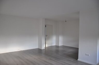 Apartment zur Miete 710 € 4 Zimmer 103 m² Herschelstraße 14 Steinbühl Nürnberg 90443