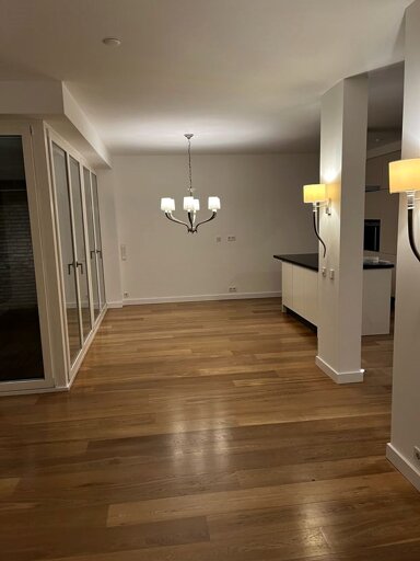 Wohnung zur Miete 435 € 2 Zimmer 72 m² Harderstraße 15 Altstadt - Nordwest Ingolstadt 85049