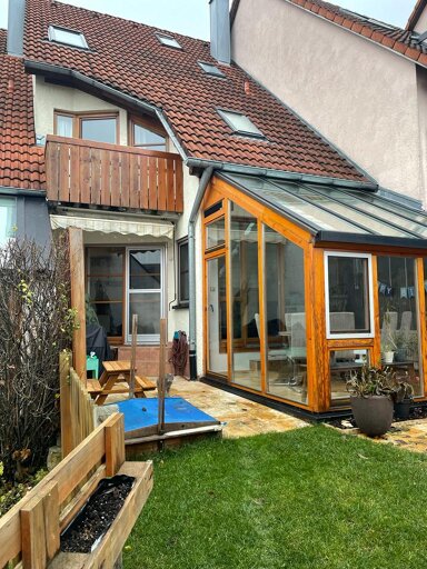 Reihenmittelhaus zur Miete 1.300 € 5 Zimmer 132 m² 220 m² Grundstück frei ab sofort Essingen Essingen 73457