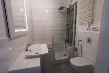 Wohnung zum Kauf Provisionsfrei 359.000 € 4 Zimmer 97 m² 4. Geschoss Neu-Hohenschönhausen Berlin 13059