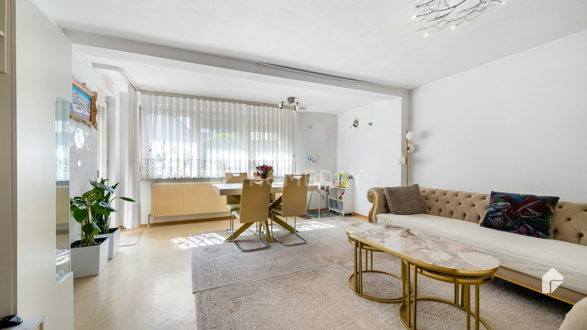 Wohnung zum Kauf 290.000 € 4 Zimmer 88,8 m²<br/>Wohnfläche Erdgeschoss<br/>Geschoss Rüdern Stuttgart 70329