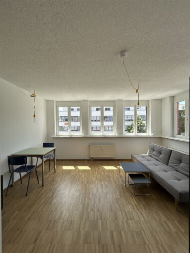 Wohnung zur Miete 650 € 1,5 Zimmer 41 m² 3. Geschoss Heinrich-Weber-Platz 1 Hegau - Gymnasium 5 Singen (Hohentwiel) 78224