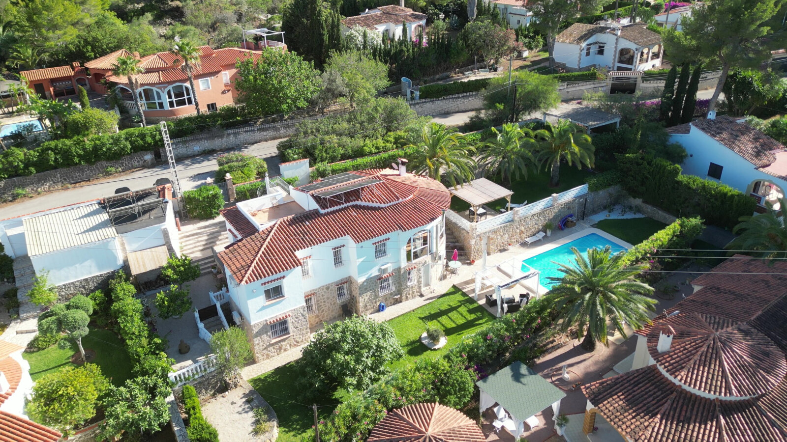 Villa zum Kauf 499.000 € 5 Zimmer 185 m²<br/>Wohnfläche 946 m²<br/>Grundstück Denia 03700