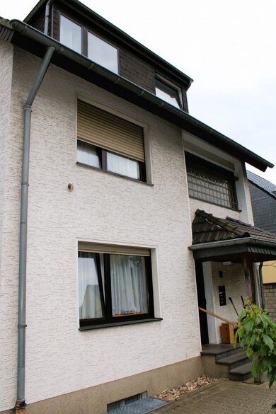 Mehrfamilienhaus zum Kauf 649.000 € 6 Zimmer 196 m² 744 m² Grundstück frei ab sofort Dünnwald Köln 51069