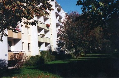 Wohnung zur Miete 361,58 € 2 Zimmer 48,2 m² 3. Geschoss frei ab 01.10.2024 Förderstedter Straße 34 Semmelweisstraße Magdeburg 39112