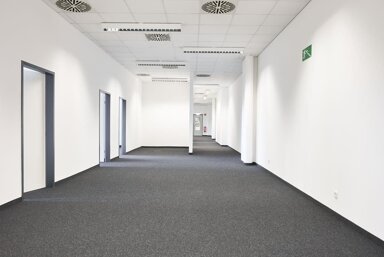 Bürogebäude zur Miete 8,29 € 257 m² Bürofläche teilbar ab 257 m² Wülfel Hannover 30519