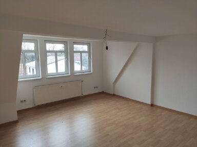 Wohnung zur Miete 410 € 2 Zimmer 65 m² frei ab sofort Sundhausen Gotha 99867