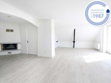 Wohnung zur Miete 975 € 3 Zimmer 85 m² EG Innenstadt Neumünster 24534