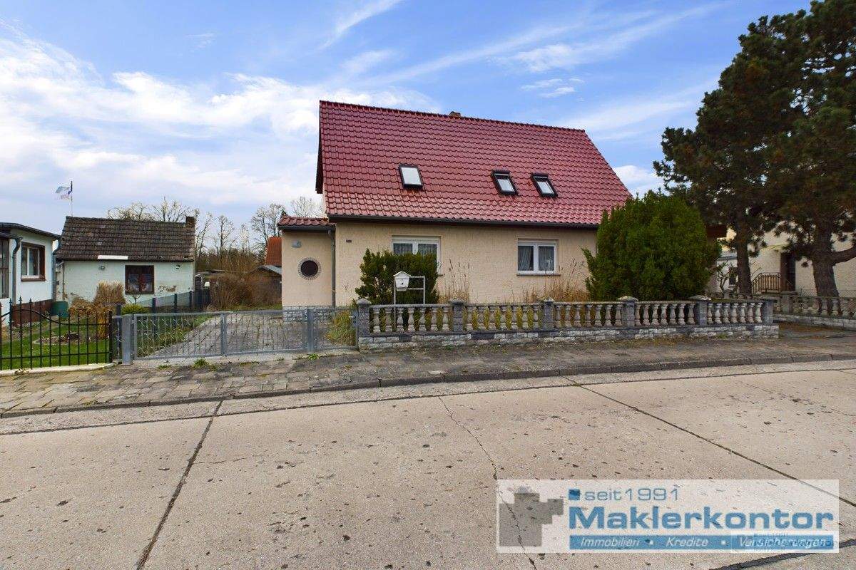 Immobilie in Demmin - Komfortables Einfamilienhaus mit Dachterrasse und Werkstatt - Bild 1