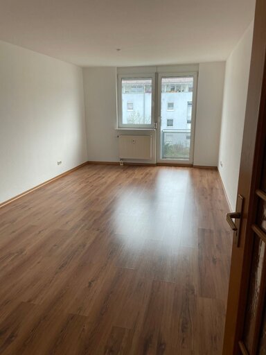 Wohnung zur Miete 590 € 3 Zimmer 82,6 m² 2. Geschoss Müllerring 32 Lindenthal Leipzig 04158