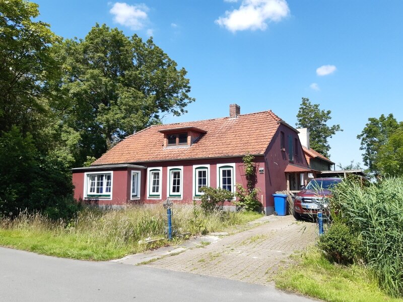 Haus zum Kauf 195.000 € 3 Zimmer 100 m²<br/>Wohnfläche 920 m²<br/>Grundstück Dritte-Bult-Str. 24 Phiesewarden Nordenham 26954