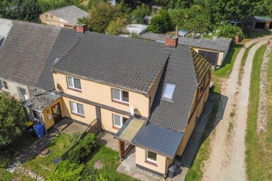 Doppelhaushälfte zum Kauf 89.000 € 5 Zimmer 106 m² 935 m² Grundstück Groß Upahl Gülzow-Prüzen 18276