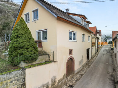 Einfamilienhaus zum Kauf 449.000 € 10 Zimmer 260 m² 385 m² Grundstück Achkarren Vogtsburg im Kaiserstuhl / Achkarren 79235