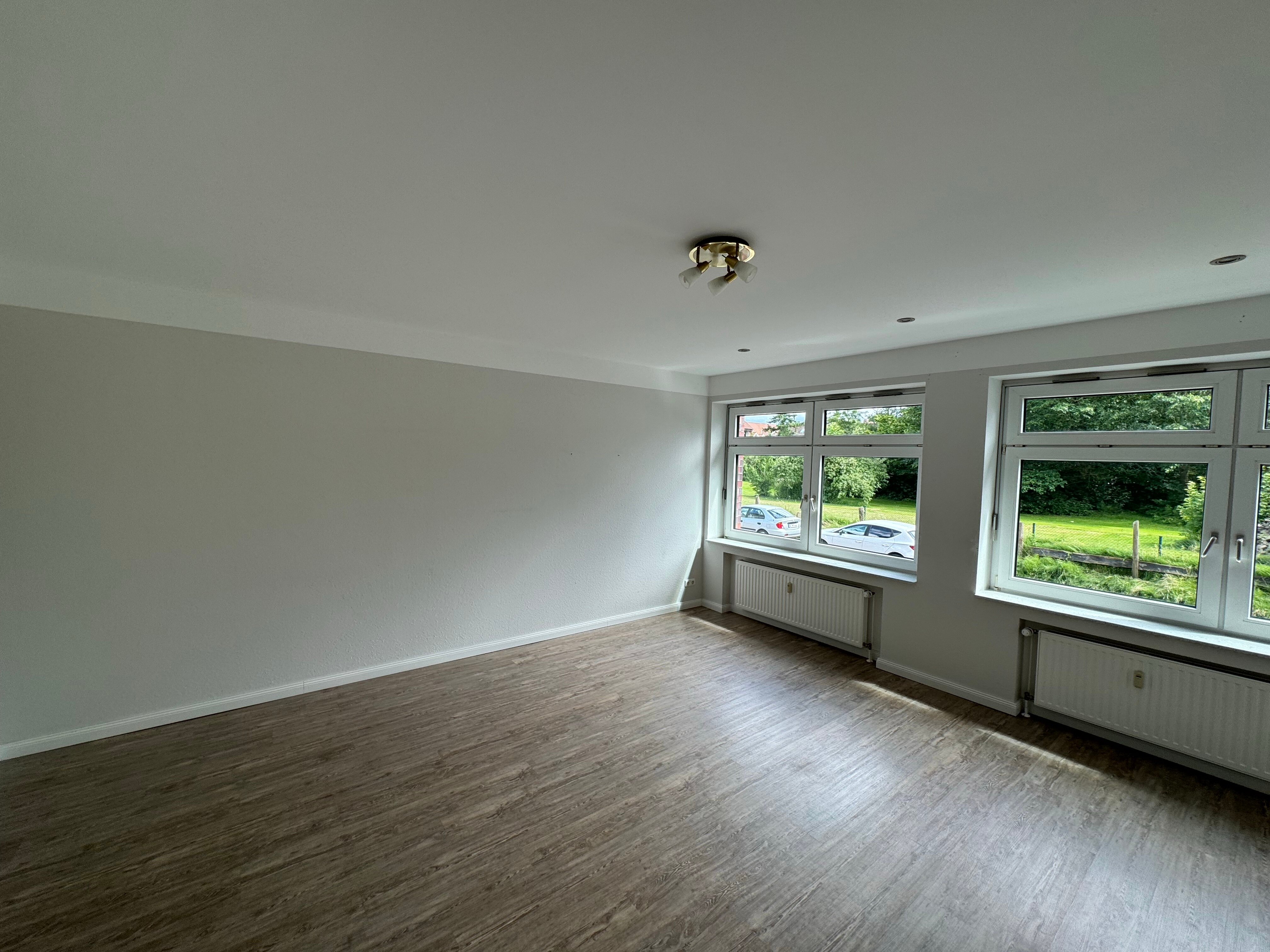 Wohnung zur Miete 950 € 2 Zimmer 82 m²<br/>Wohnfläche Ab sofort<br/>Verfügbarkeit Buchholz Buchholz in der Nordheide 21244