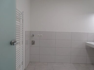 Wohnung zur Miete 975 € 2 Zimmer 75 m² Geschoss 2/4 Eschersheimer Landstraße 599 Eschersheim Frankfurt am Main 60433