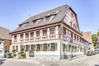 Wohn- und Geschäftshaus zum Kauf als Kapitalanlage geeignet 1.400.000 € 1.092,9 m² 737 m² Grundstück Stein Königsbach-Stein 75203