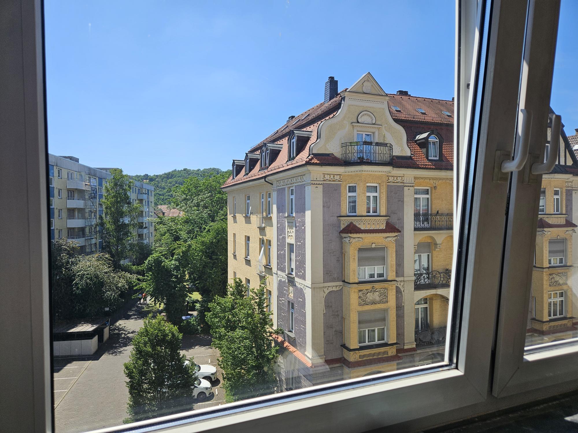 Wohnung zur Miete 1.728 € 5 Zimmer 15.07.2024<br/>Verfügbarkeit Sanderau Würzburg 97072