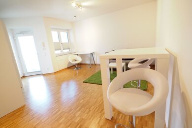 Wohnung zum Kauf 229.500 € 1 Zimmer 41,3 m² 2. Geschoss frei ab 01.04.2025 Stubenloh Erlangen 91052