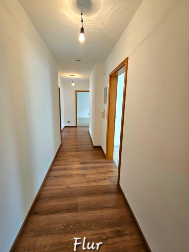 Wohnung zur Miete 1.000 € 4 Zimmer 95,5 m² 2. Geschoss Johann-Mois-Ring 1 Neumarkt Neumarkt in der Oberpfalz 92318