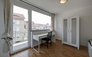 Wohnung zur Miete Wohnen auf Zeit 635 € 3 Zimmer 11 m² frei ab 21.04.2025 Aachener Straße 8 Neckarvorstadt Stuttgart 70376