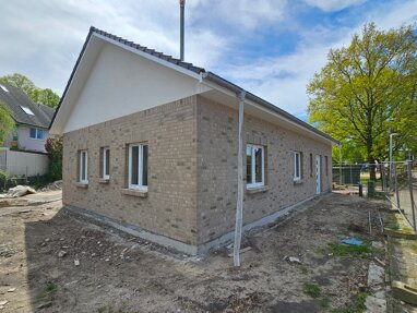 Haus zum Kauf Provisionsfrei 415.000 € 5 Zimmer 123 m² 527 m² Grundstück Am Paschberg 1 Neuenkirchen Schwanewede 28790