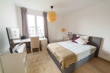 Wohnung zur Miete Wohnen auf Zeit 790 € 4 Zimmer 14 m² frei ab 21.04.2025 Klara Franke Straße 12 Moabit Berlin 10557