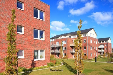 Mehrfamilienhaus zum Kauf 77.000 € 1 Zimmer 407 m² 546 m² Grundstück Hornhausen Oschersleben 39387