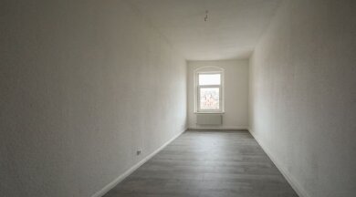 Wohnung zum Kauf provisionsfrei 35.000 € 2 Zimmer 55 m² 3. Geschoss frei ab sofort Trockentalstrasse 93 Stadtmitte Plauen 08523