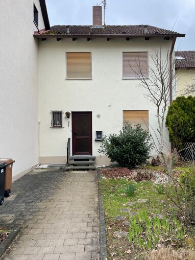 Reihenmittelhaus zum Kauf 250.000 € 5 Zimmer 104 m² 223 m² Grundstück Rothenburg Rothenburg ob der Tauber 91541