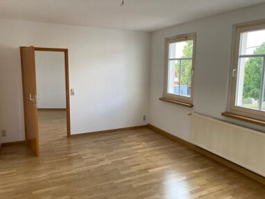Wohnung zur Miete 180 € 2 Zimmer 33 m² 1. Geschoss Hermannstraße 2 Meerane Meerane 08393