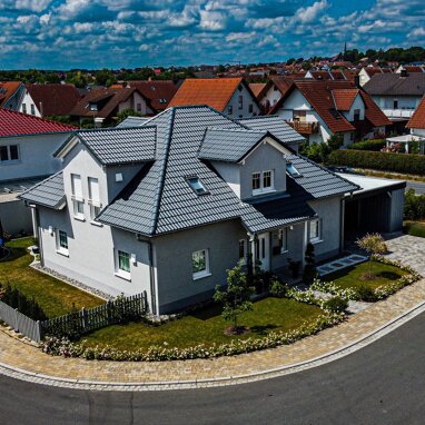 Einfamilienhaus zum Kauf Provisionsfrei 765.000 € 7 Zimmer 182 m² 525 m² Grundstück Hettstadt 97265