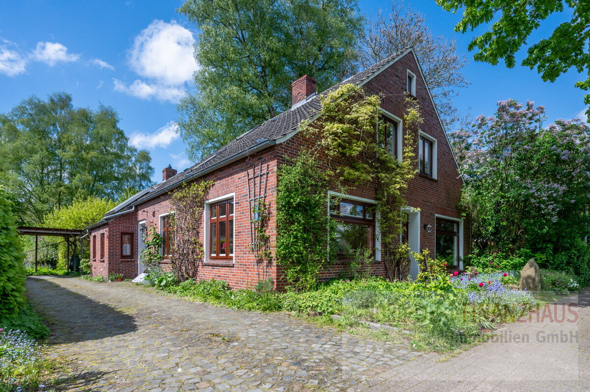 Einfamilienhaus zum Kauf 380.000 € 6 Zimmer 130 m²<br/>Wohnfläche 1.200 m²<br/>Grundstück Loga Leer (Ostfriesland) 26789