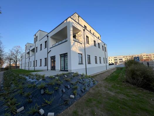 Wohnung zur Miete 780 € 3 Zimmer 84 m² Geschoss 1/3 frei ab sofort Amalie-Thomas-Platz 2 Nienburg Nienburg (Weser) 31582