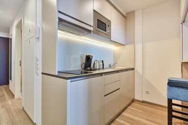 Wohnung zur Miete 1.108 € 1 Zimmer 37,2 m² 1. Geschoss frei ab sofort Tunzhofer Straße 13 Heilbronner Straße Stuttgart 70191