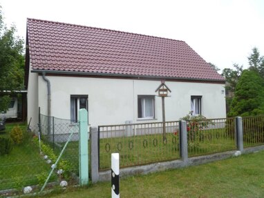 Einfamilienhaus zum Kauf 129.000 € 3 Zimmer 83 m² 893 m² Grundstück Podelzig Podelzig 15326