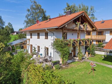 Einfamilienhaus zum Kauf 1.575.000 € 7 Zimmer 219,9 m² 702 m² Grundstück Greiling 83677