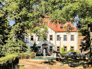 Schloss zum Kauf 1.200.000 € 49 Zimmer 1.200 m² 14.500 m² Grundstück Baumersroda Gleina 06632