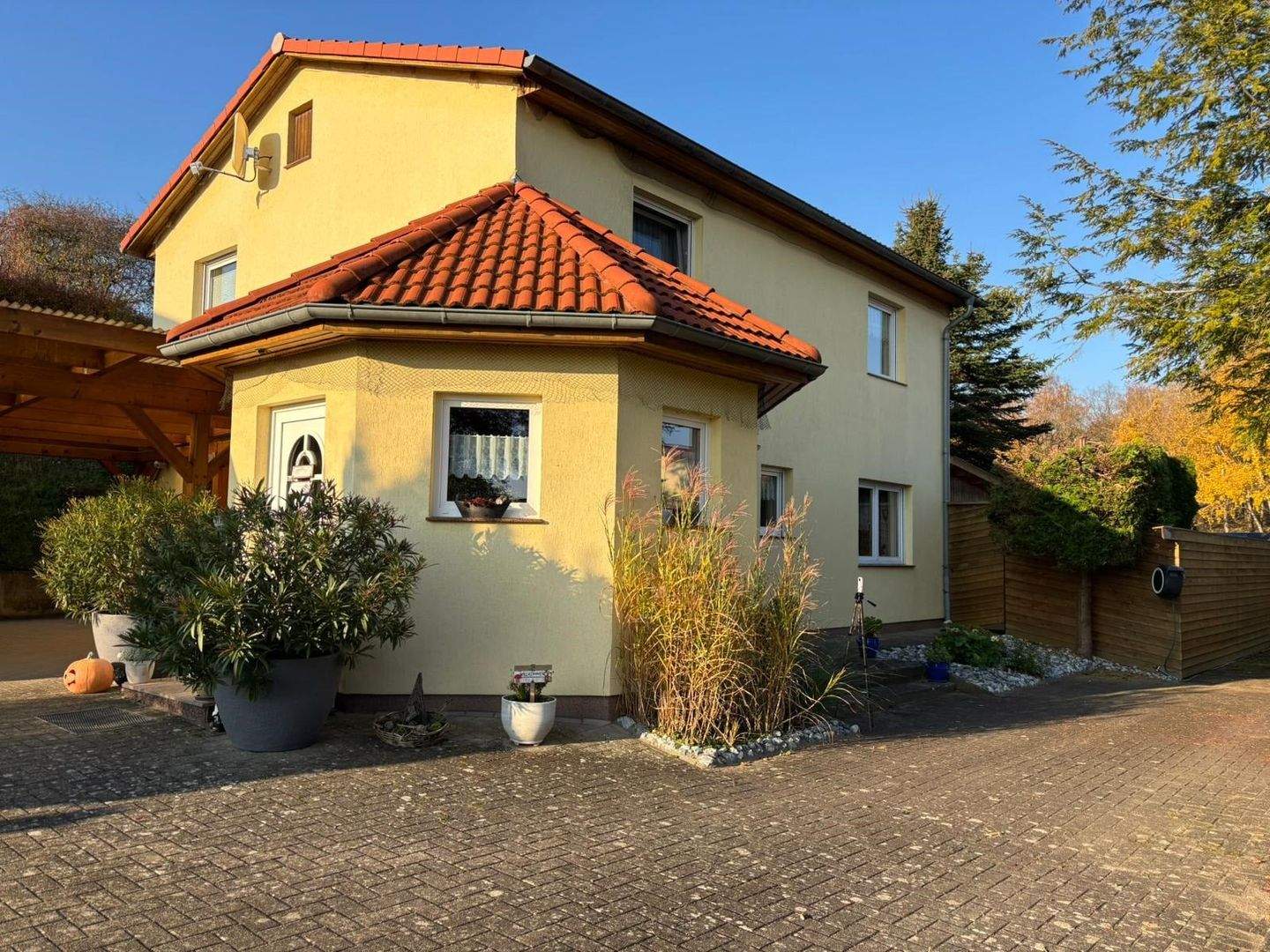 Immobilie in Feldberger Seenlandschaft - Modern und ruhig wohnen in einmaliger Lage direkt am Carwitzer See ! - Bild 2