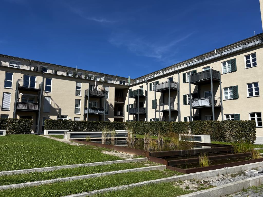 Penthouse zur Miete 1.170 € 3 Zimmer 110,2 m²<br/>Wohnfläche 3. Stock<br/>Geschoss 01.08.2024<br/>Verfügbarkeit Lechhausen - West Augsburg 86167