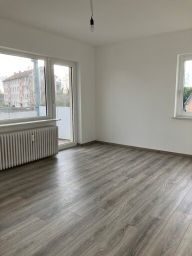 Wohnung zur Miete 490 € 4 Zimmer 65,5 m² 1. Geschoss frei ab 15.02.2025 Ammerländer Straße 9 Brake Brake 26919