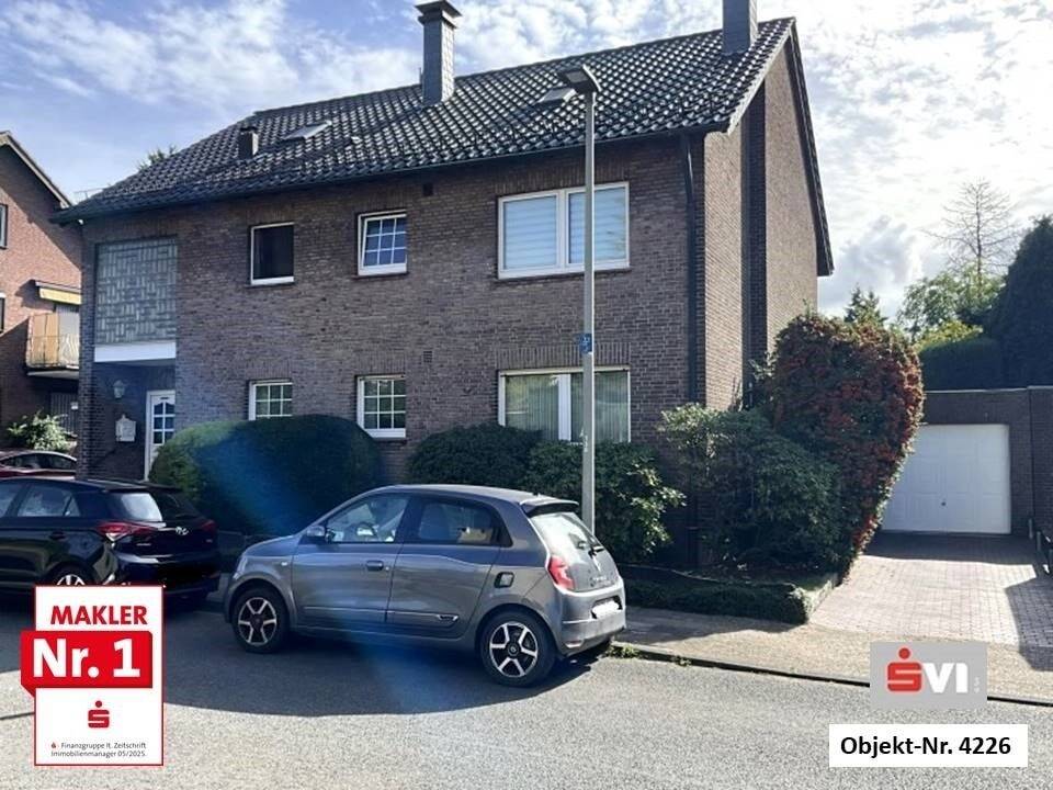 Geräumiges Zweifamilienhaus mit großem Grundstück in ruhiger Lage von Oberhausen-Alsfeld