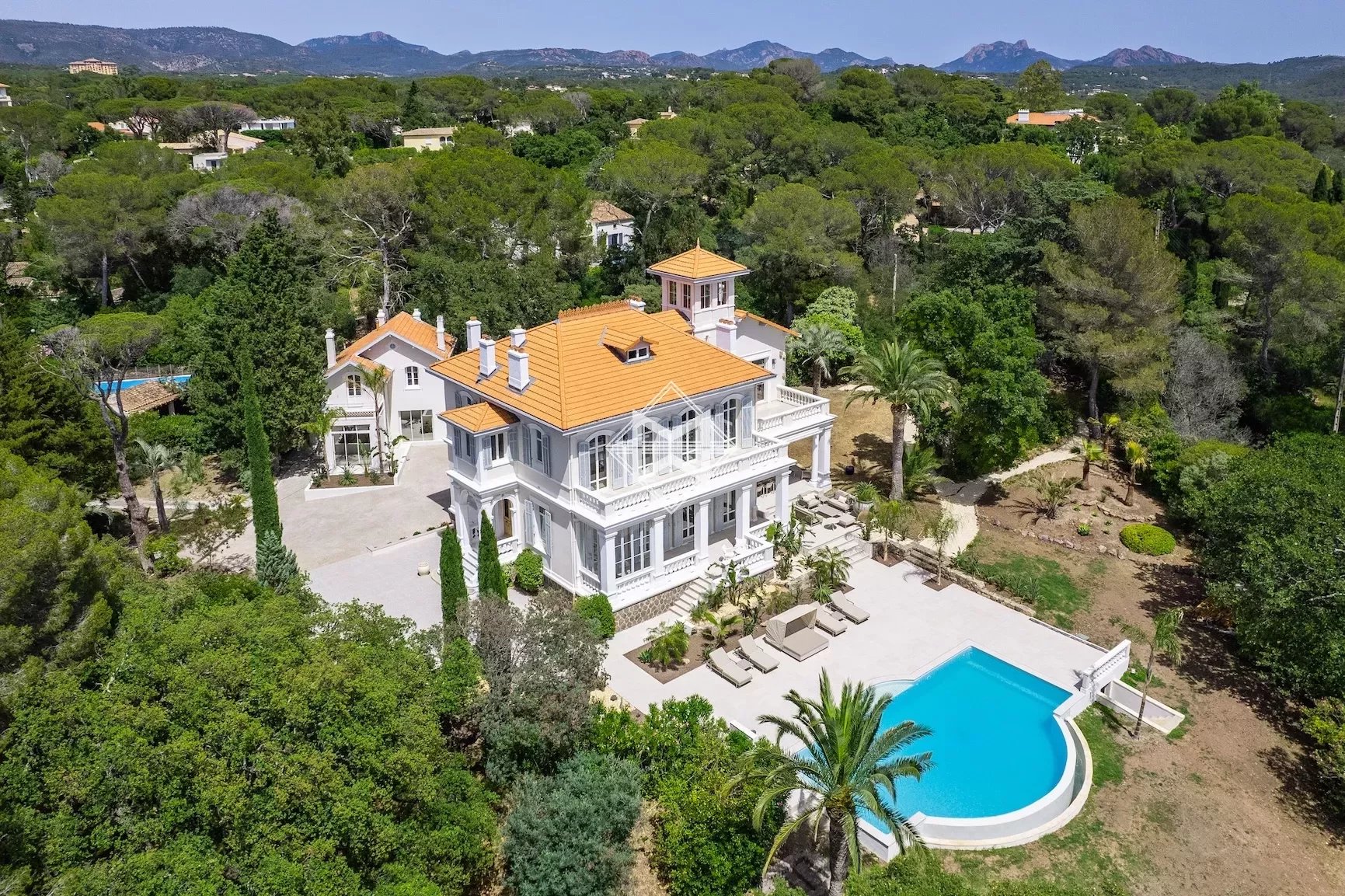 Villa zum Kauf provisionsfrei 6.900.000 € 13 Zimmer 440 m²<br/>Wohnfläche 8.828 m²<br/>Grundstück Saint Aygulf Saint-Raphaël 83700