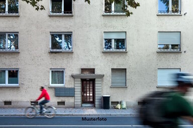 Mehrfamilienhaus zum Kauf 206.000 € 539 m² 761 m² Grundstück Greiz Greiz 07973