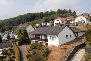 Mehrfamilienhaus zum Kauf 320.000 € 8 Zimmer 217 m² 991 m² Grundstück Pungelscheid Werdohl 58791