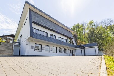 Einfamilienhaus zum Kauf 375.000 € 7 Zimmer 221 m² 1.439 m² Grundstück Brilon Brilon 59929