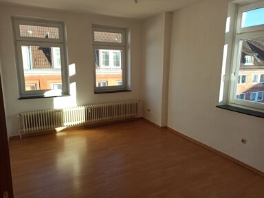 Wohnung zur Miete 745 € 3 Zimmer 82 m² Geschoss 4/4 Gaarden - Ost Bezirk 2 Kiel 24143