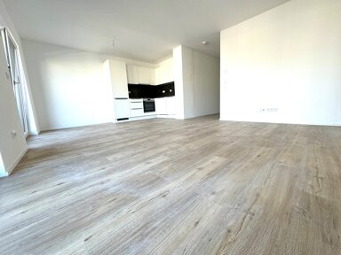 Wohnung zur Miete 1.278 € 2 Zimmer 76,1 m² 2. Geschoss frei ab sofort Lange Straße 65 Stadtpark / Stadtgrenze 20 Fürth 90762