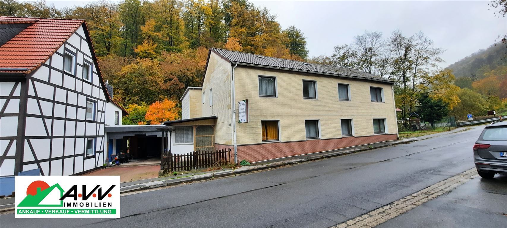 Haus zum Kauf 149.000 € 9 Zimmer 360 m²<br/>Wohnfläche Zorge 37449